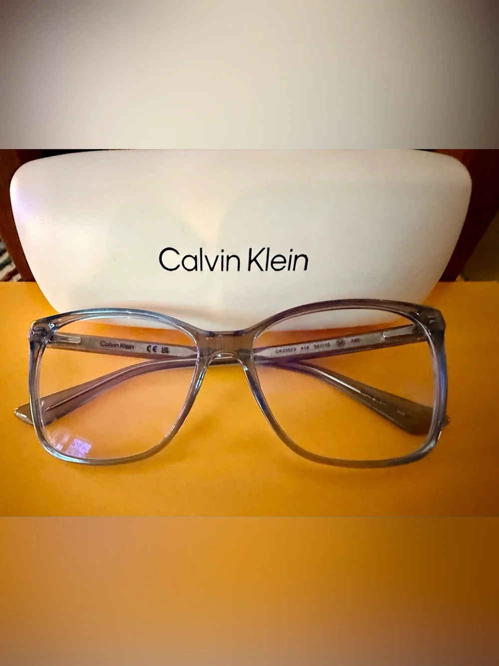 Calvin Klein glasses | Women | Translucent blue (EUC)